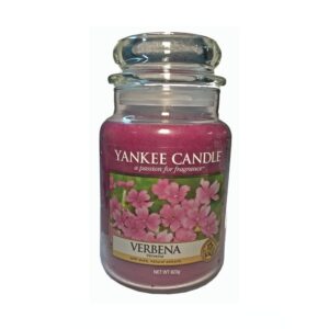 verbenaverbena 300x300 - Ароматическая свеча Yankee Candle классическая Вербена/Verbena большая